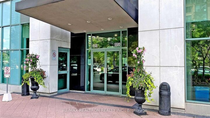 Property Photo:  5508 Yonge Street 1007  ON M2N 7L2 