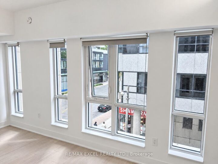 Property Photo:  955 Bay Street 328  ON M5S 0C6 
