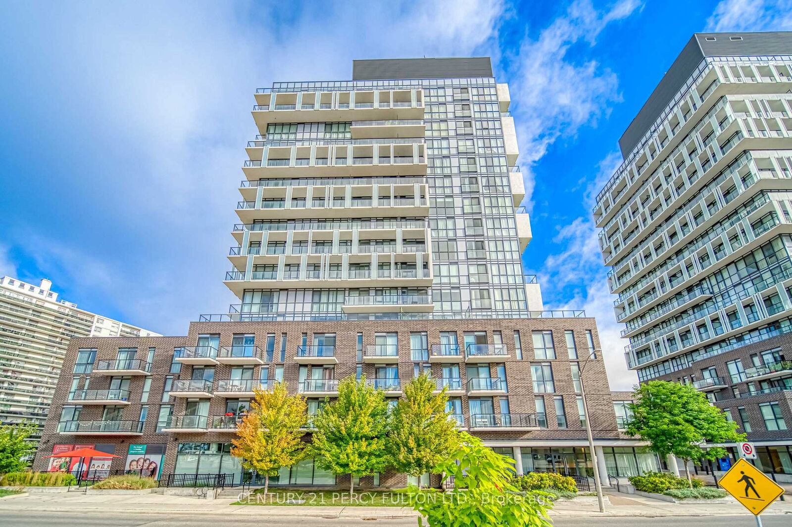 Property Photo:  128 Fairview Mall Drive 312  ON M2J 0E8 
