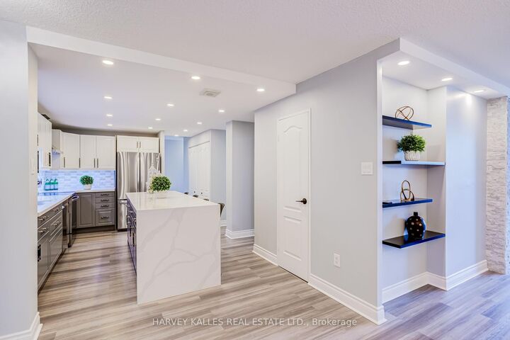 Property Photo:  65 Huntingdale Boulevard 103  ON M1W 2P1 