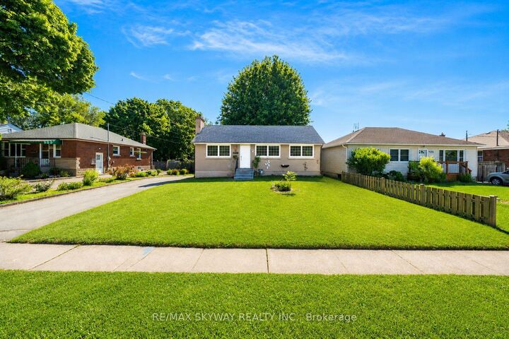 Property Photo: 6604 Locus Avenue ON L2G 4K7