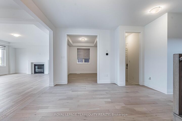 Property Photo:  150 Forestwalk Street Upper  ON N2R 0S9 