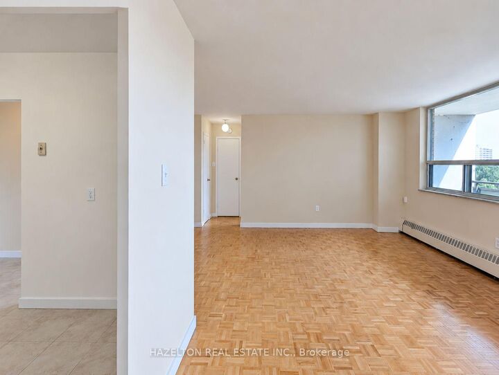 Property Photo:  126 Bellamy Road 1004  ON M1J 2L1 