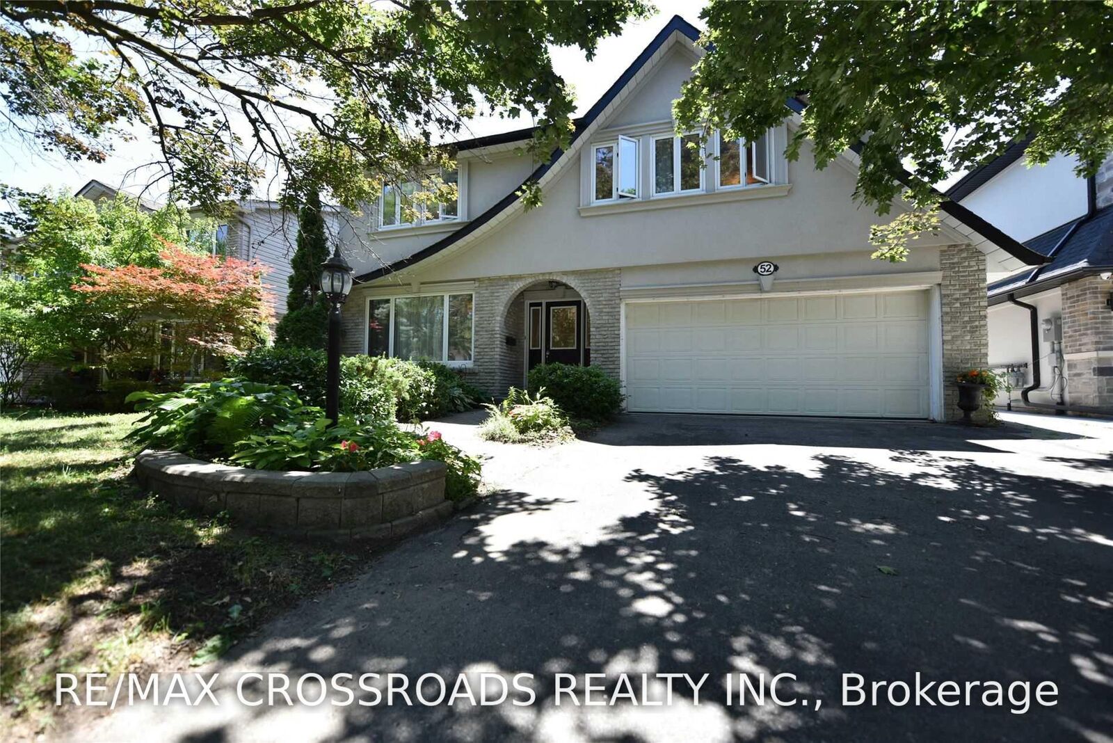 Property Photo:  52 Emmeloord Crescent  ON L3R 1P8 