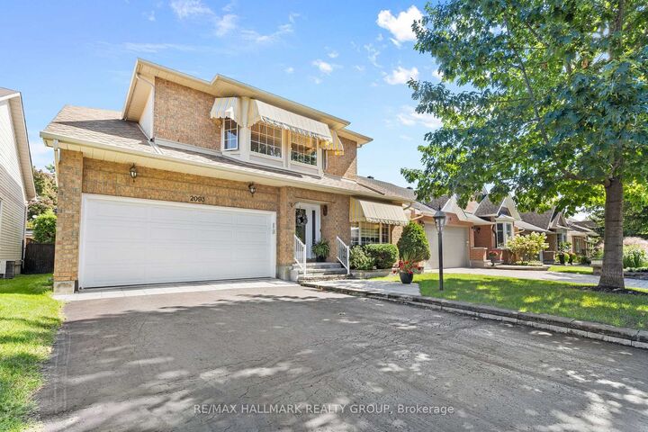 Property Photo:  2093 Auburn Ridge Drive  ON K1W 1H7 