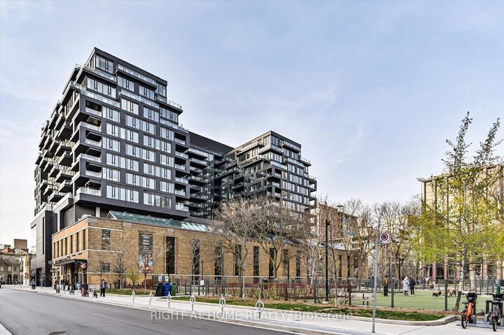 Property Photo:  505 Richmond Street W 733  ON M5V 1Y3 