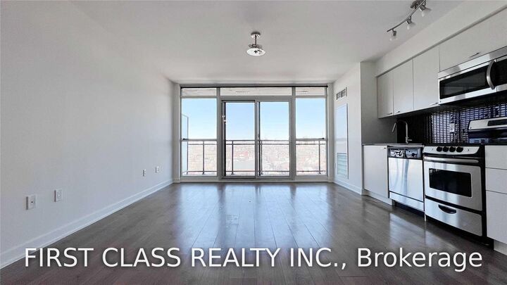 Property Photo:  78 Tecumseth Street 1211  ON M5V 0A9 
