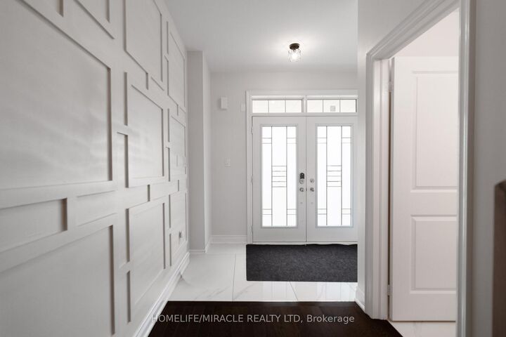 Property Photo:  15 Ryerson Drive  ON L4H 4L5 