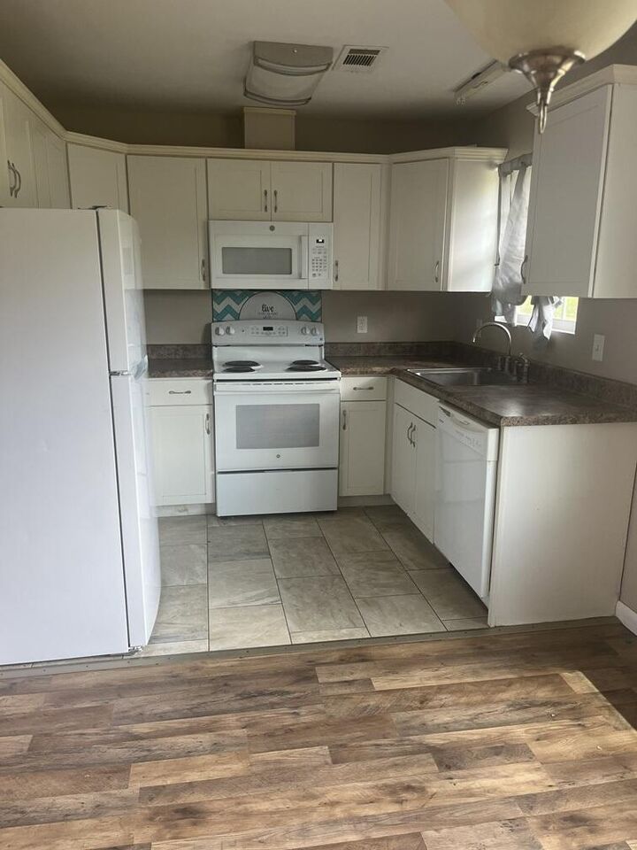 Property Photo: 1944 Brady Road GA 31764