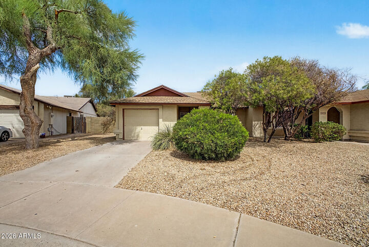 Property Photo:  5614 W Buffalo Street  AZ 85226 