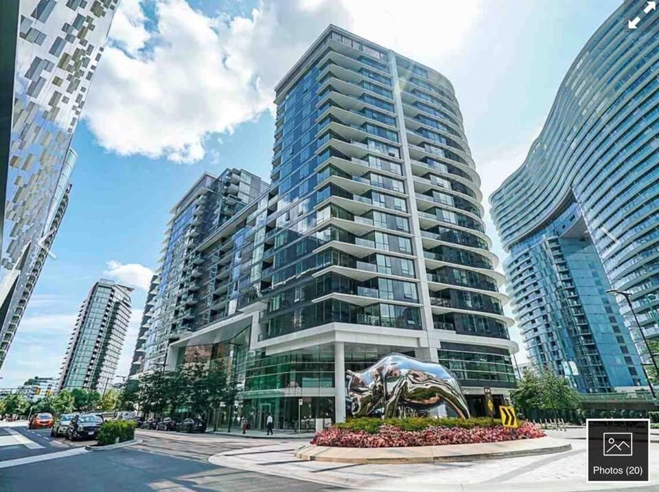 Property Photo:  68 Smithe St 1016  BC V6B 0P4 