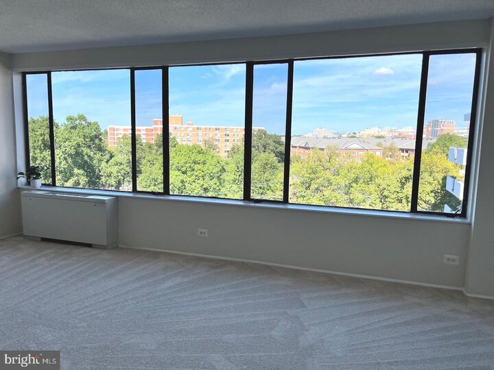 Property Photo: 4501 Arlington Boulevard 807 VA 22203
