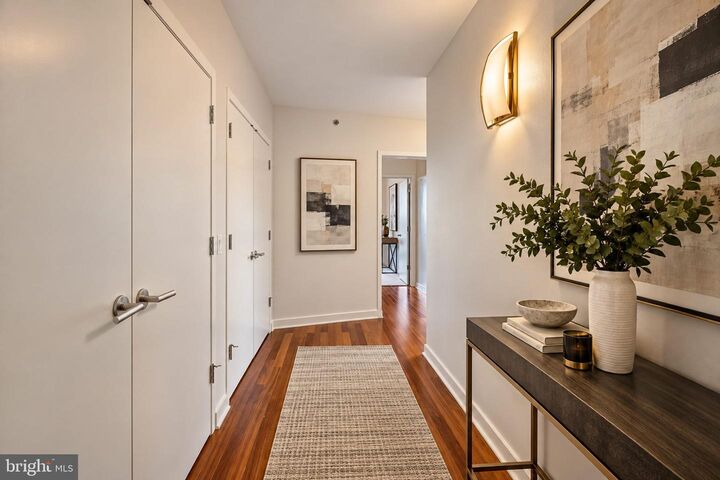 Property Photo: 2101 Market Street 1702 PA 19103