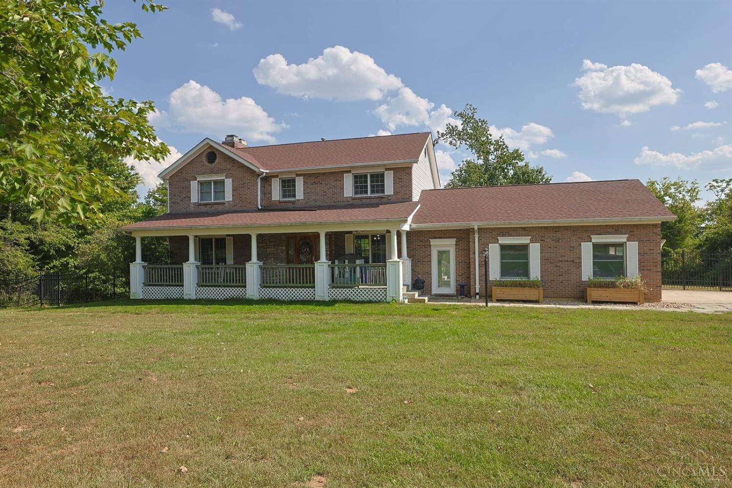 Property Photo: 2113 Beech Cove OH 45157