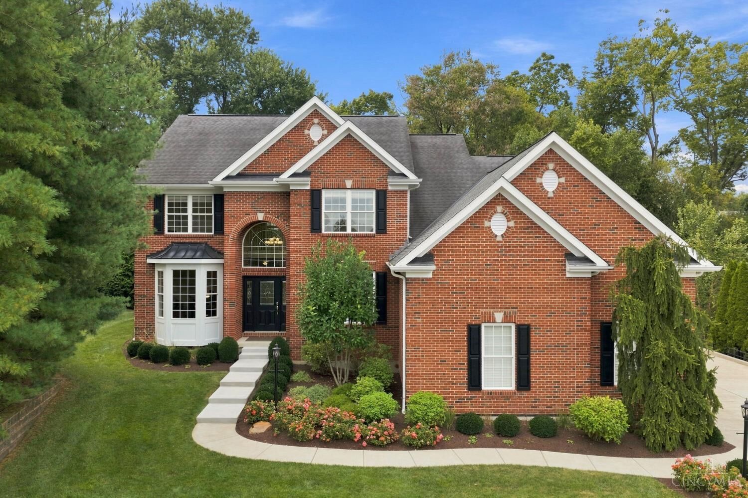 Property Photo:  6743 Woodland Reserve Court  OH 45243 