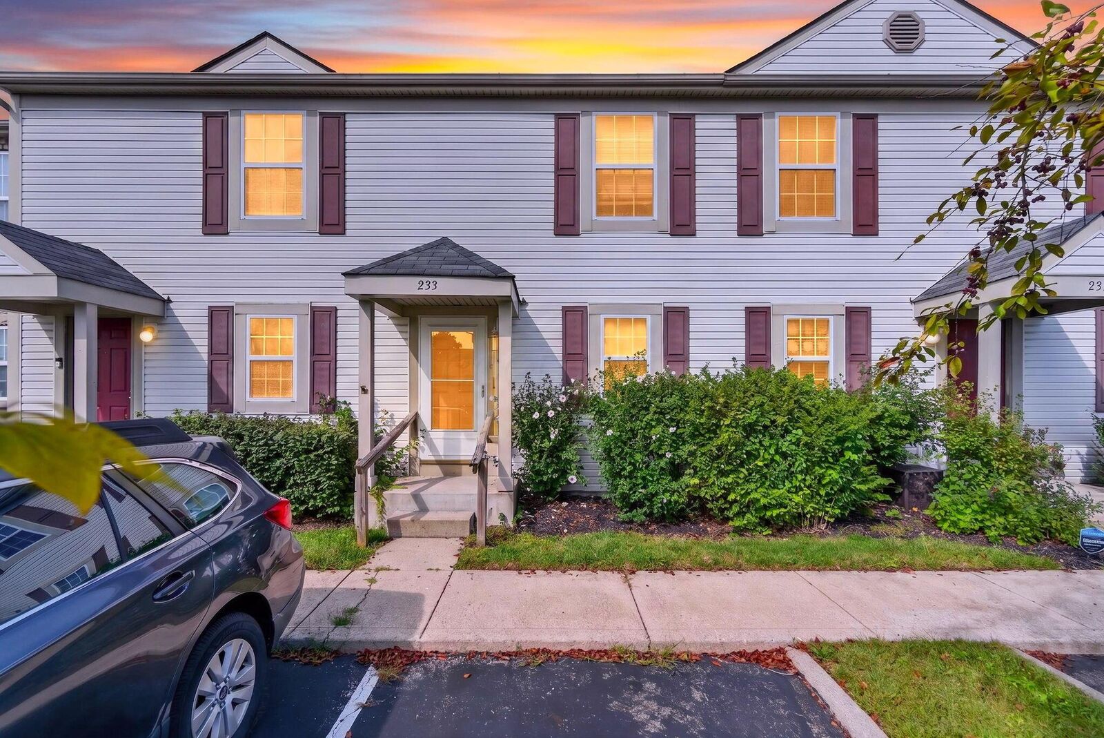 Property Photo: 233 Macenroe Drive OH 43004