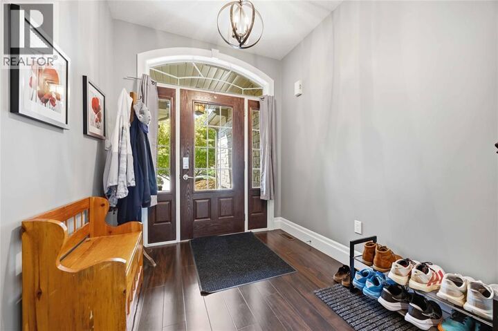 Property Photo:  1229 Mike Weir Drive 1  ON N0N 1C0 