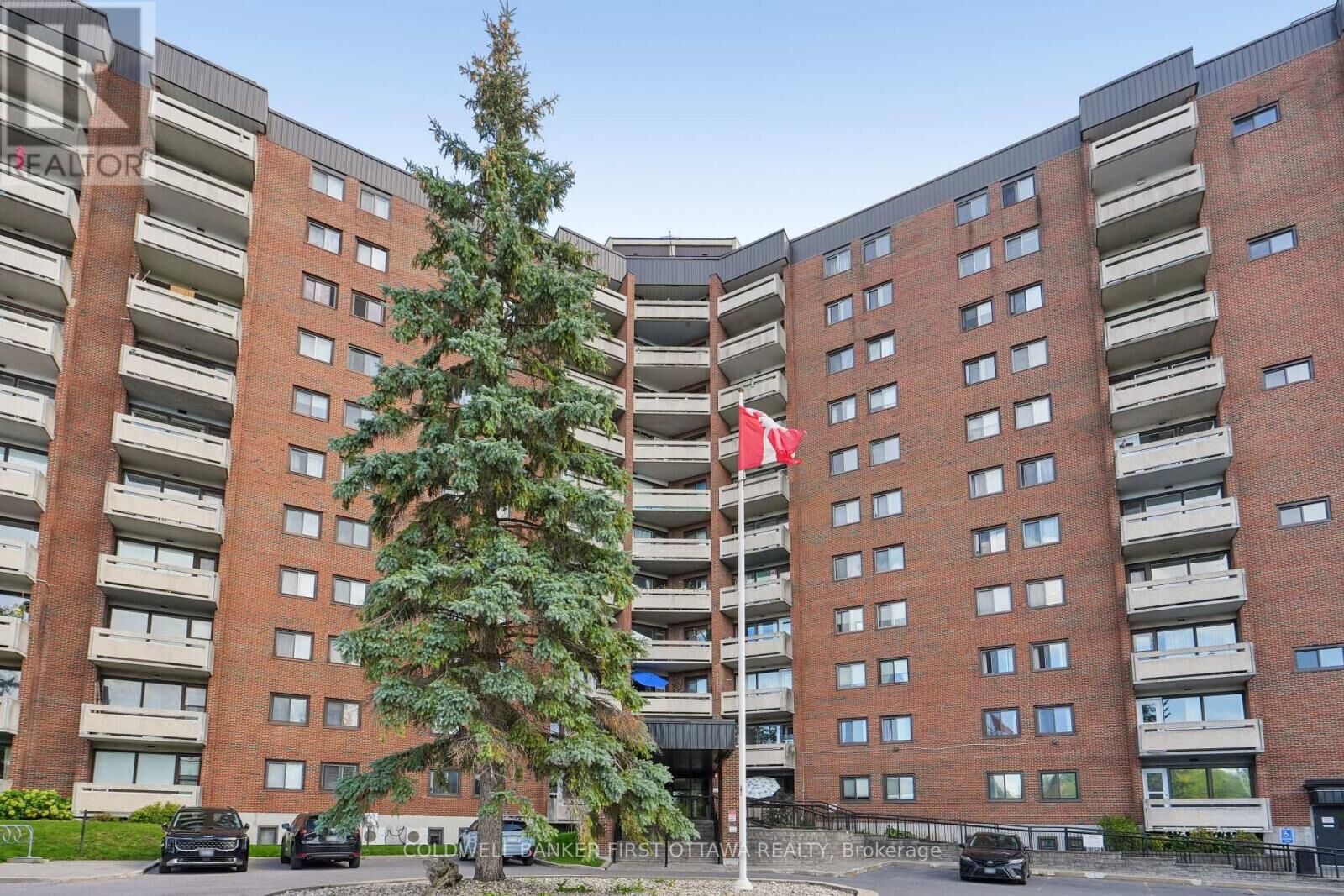 Property Photo:  3100 Carling Avenue 817  ON K2B 6J6 