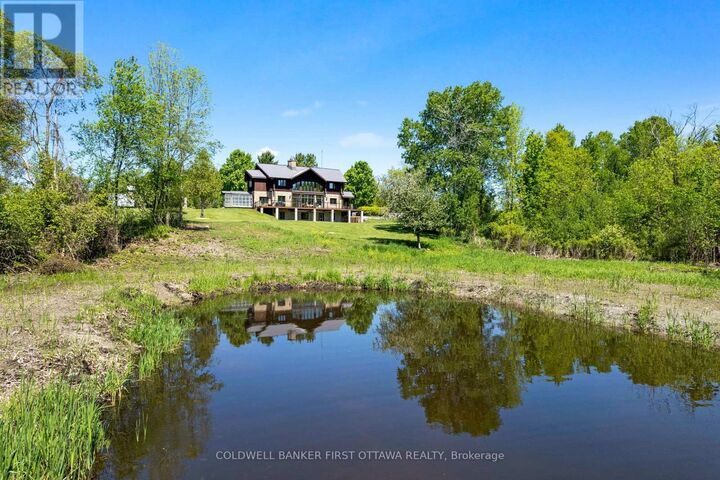 Property Photo:  19067 Highway 7  ON K7H 3C6 