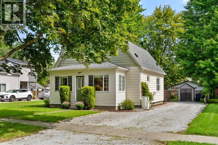 Property Photo:  9 Carlyle Street  ON N0P 2L0 