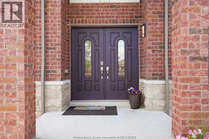Property Photo: 1078 Charlotte ON N8L 0X8