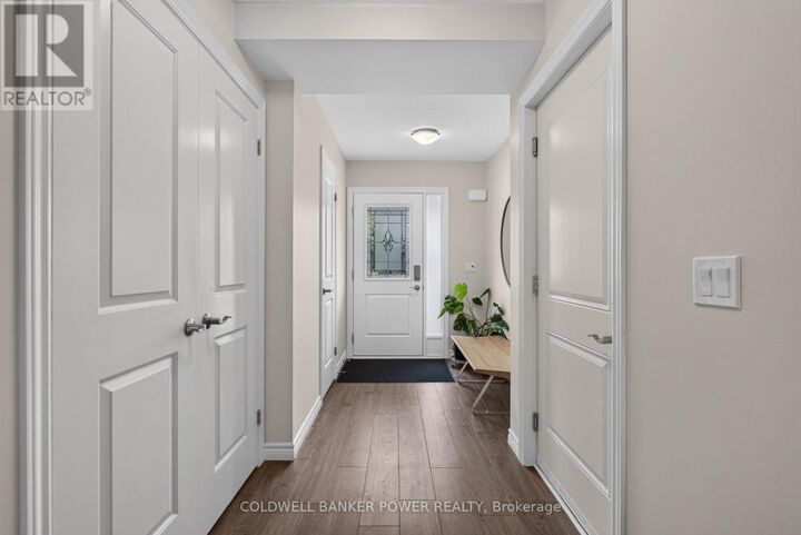 Property Photo:  3400 Castle Rock Place 84  ON N6L 0E4 