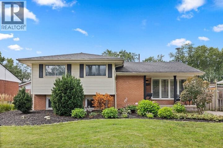 Property Photo:  1023 Marjorie Drive  ON N8S 4A2 
