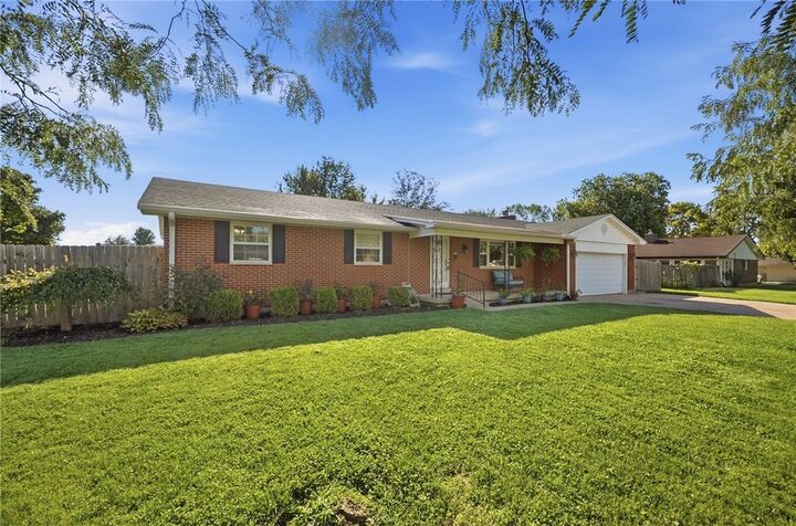 Property Photo:  2348 Apricot Drive  OH 45431 