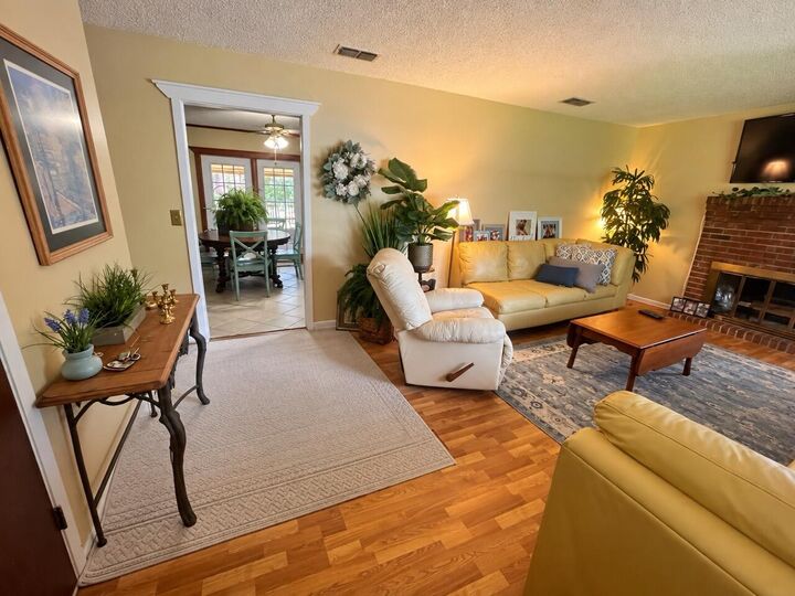 Property Photo:  303 Pontevedra Lane  FL 32578 