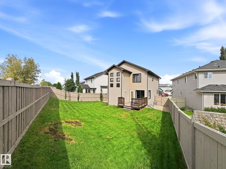 Property Photo:  14504 141 Street NW  AB T6V 1Y2 