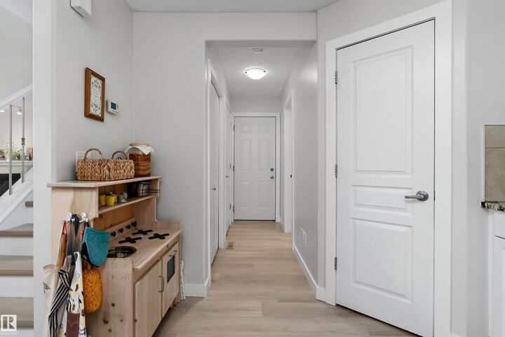 Property Photo:  4703 49 Avenue C  AB T9E 7H8 