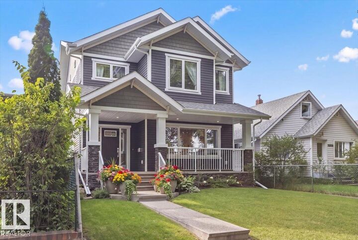 Photo de la propriété:  11324 87 Street NW  AB T5B 3L9 