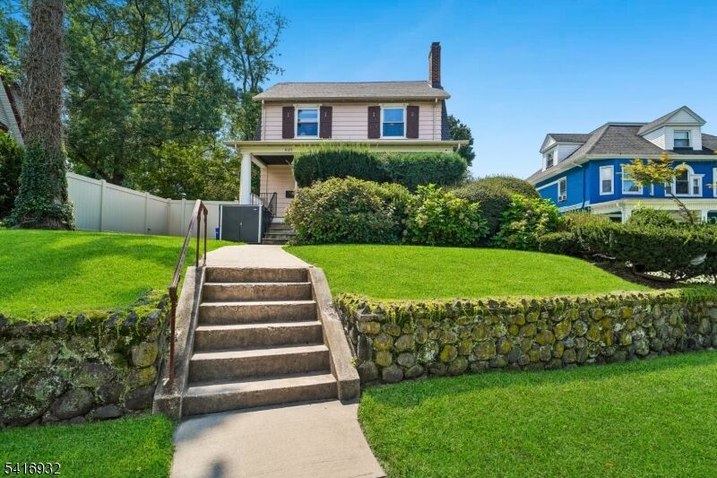 Property Photo:  621 Springdale Ave  NJ 07017 