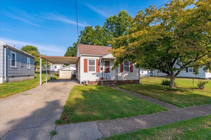 Property Photo: 821 Letcher Street KY 42420