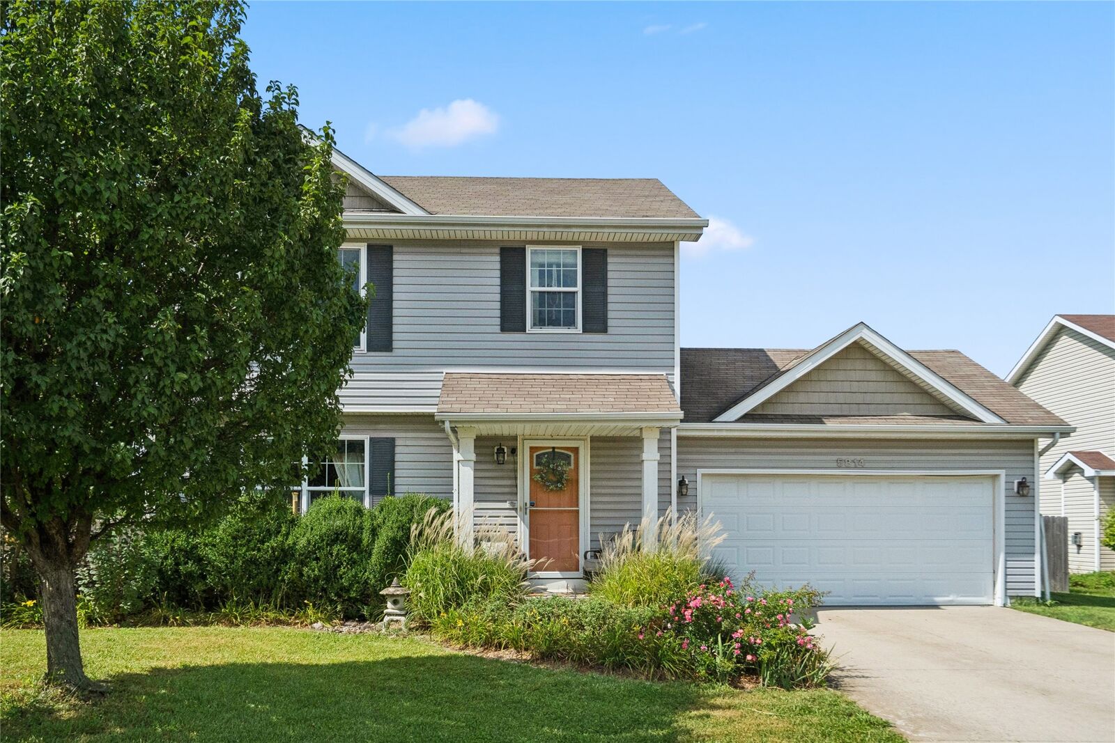 Property Photo:  5814 NW 106th Street  IA 50131 