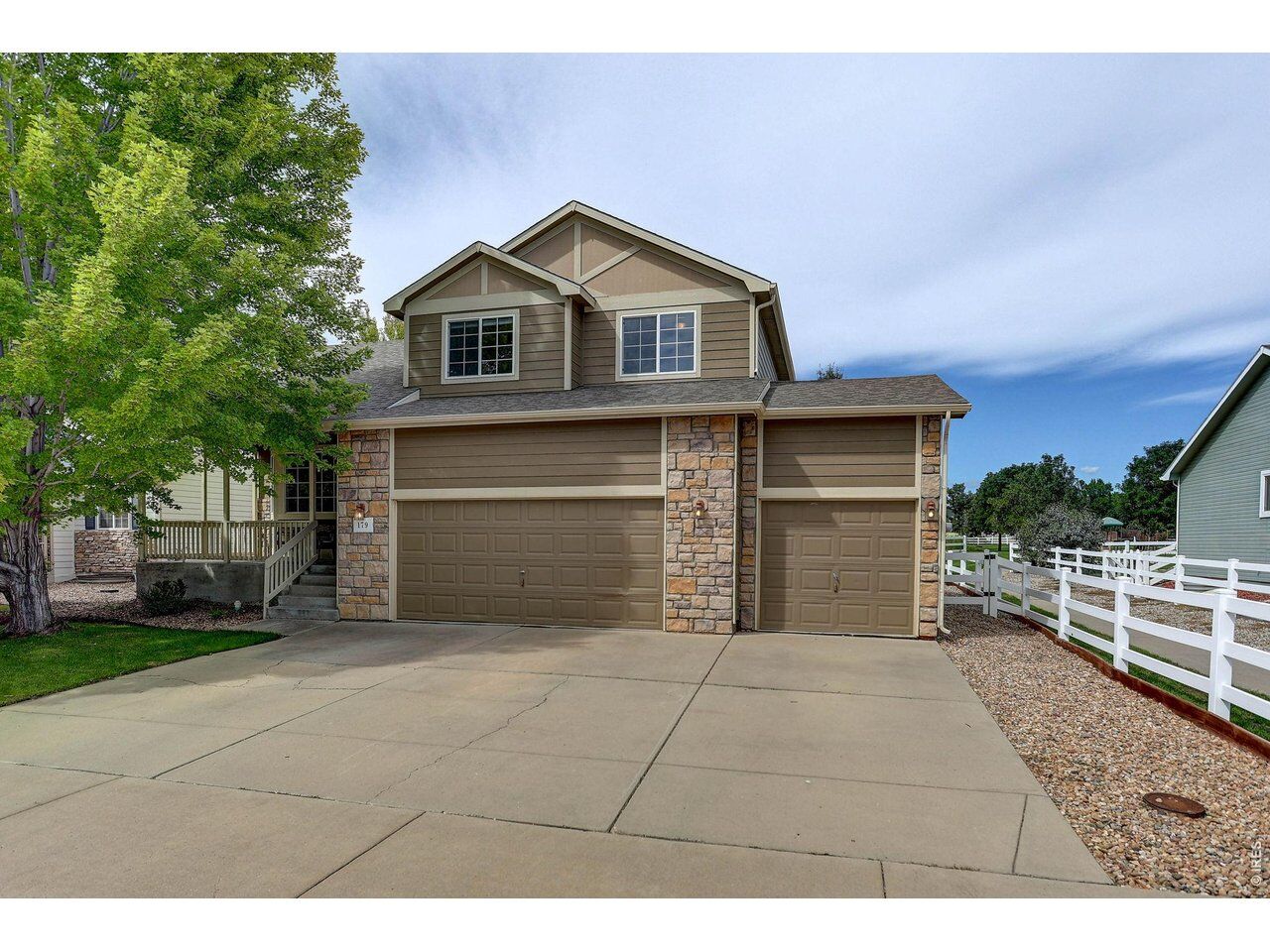 Property Photo:  179 Green Teal Dr  CO 80537 