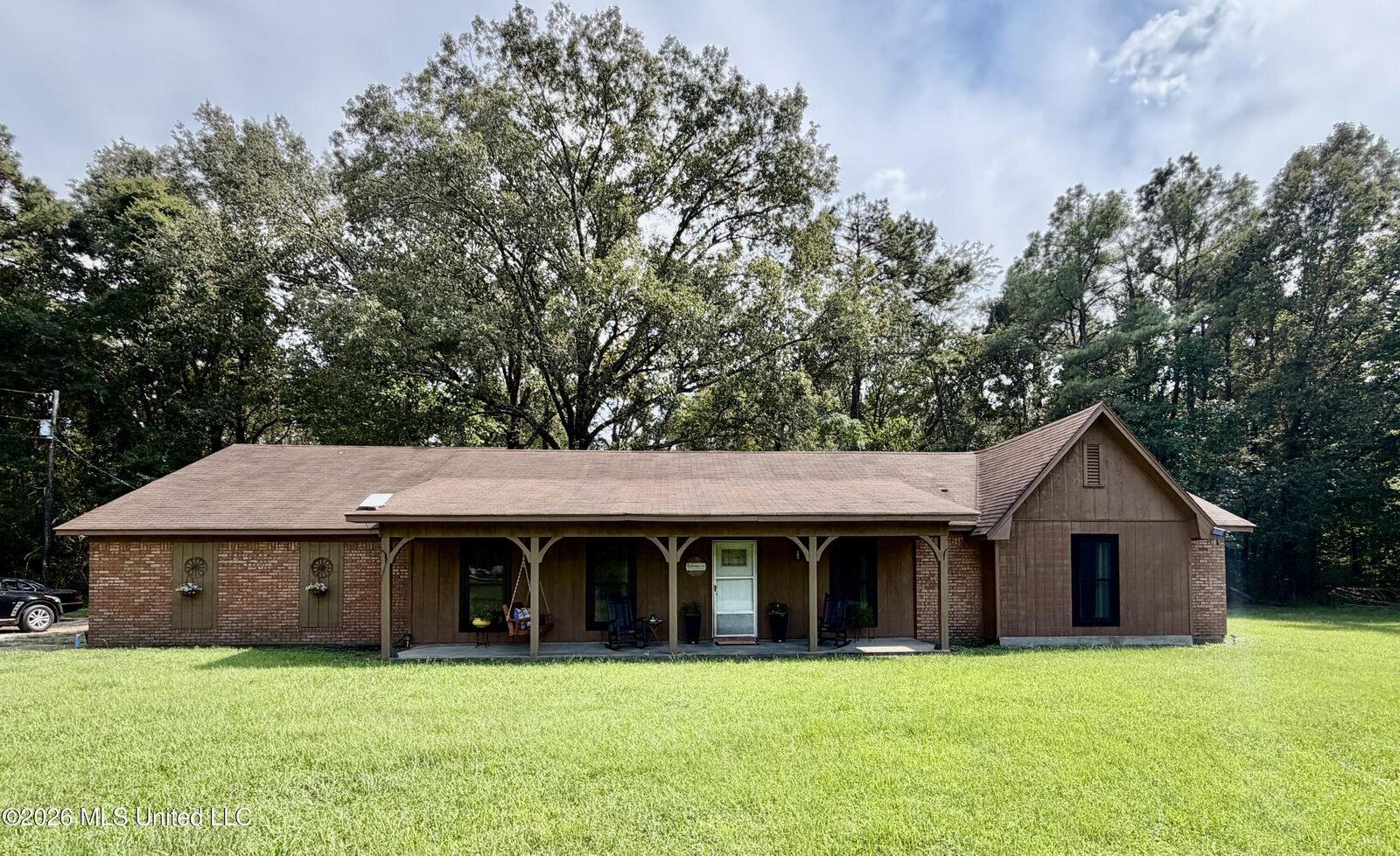 Property Photo:  4870 Highway 433  MS 39040 