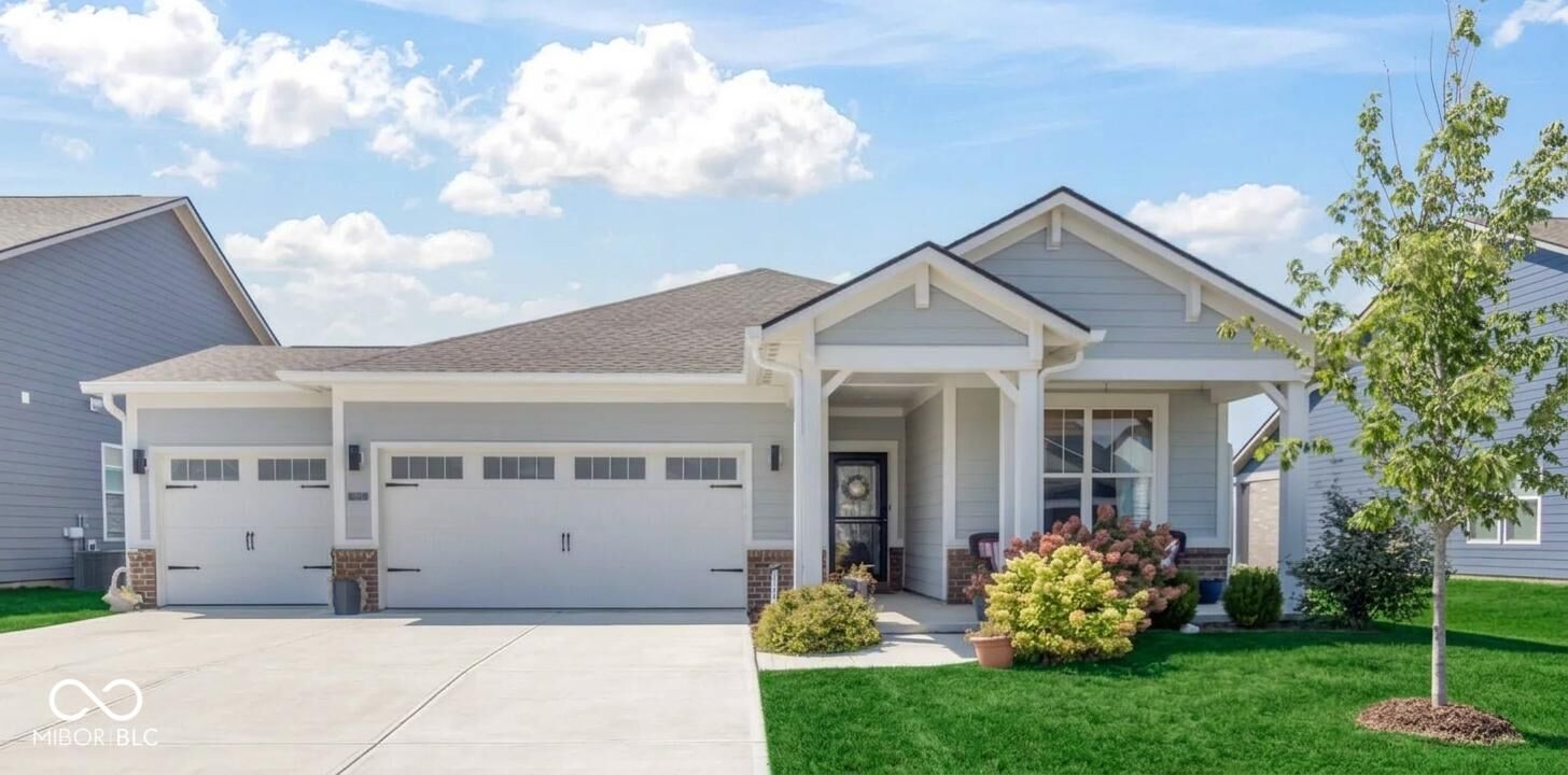 Property Photo:  7412 Harbor Town Drive  IN 46075 