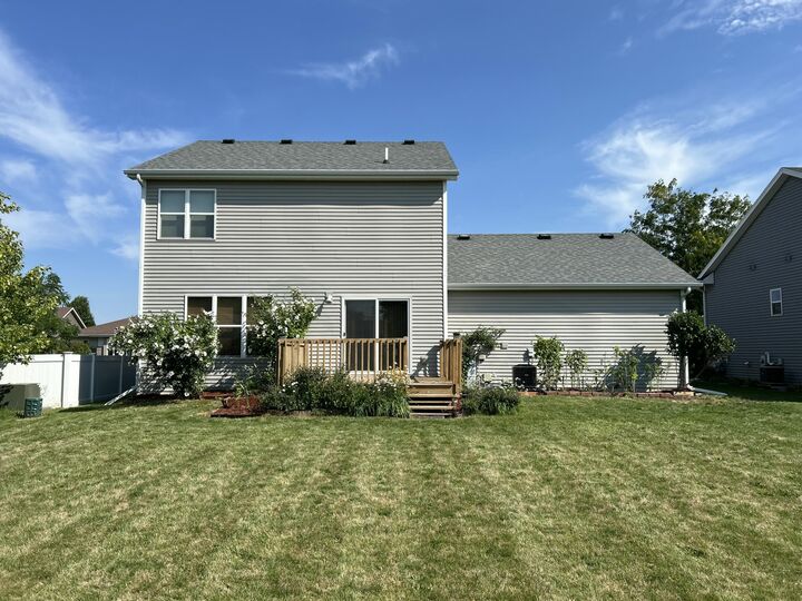Property Photo:  6115 Sledding Pkwy  WI 53558 