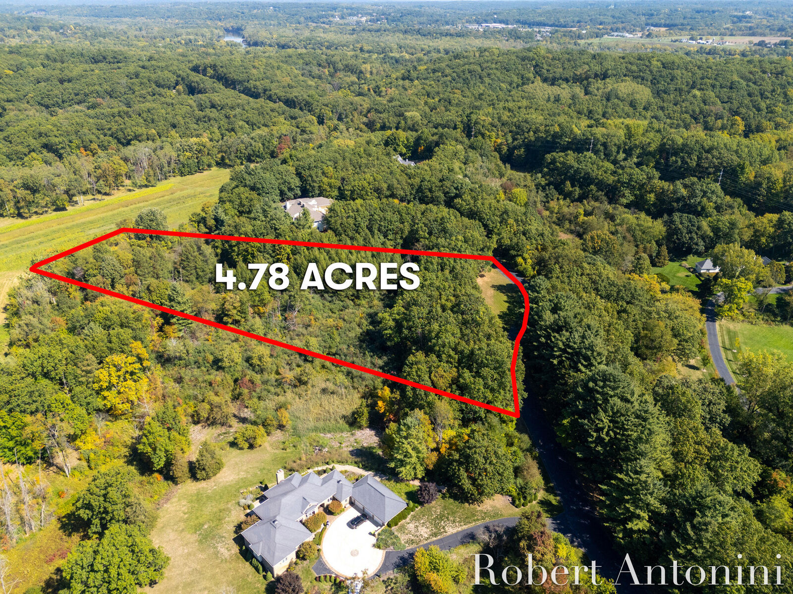 Property Photo:  1411 Springhouse Drive NE  MI 49525 