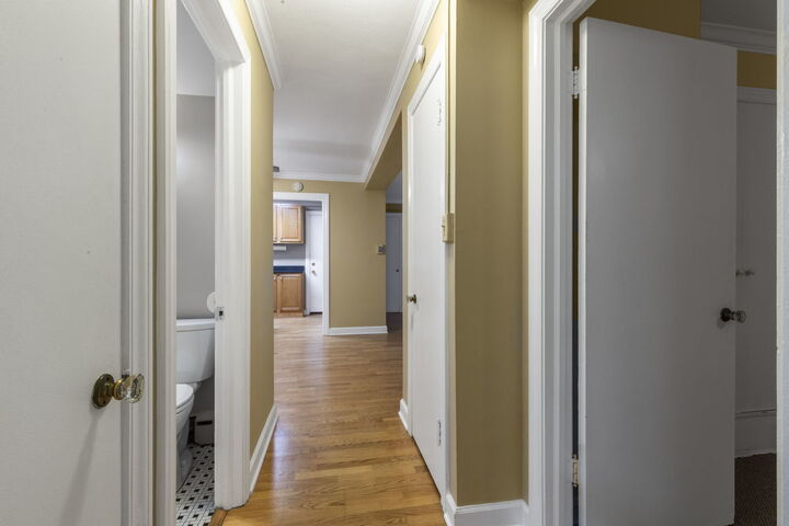 Property Photo: 808 Oakton Street 1 IL 60202