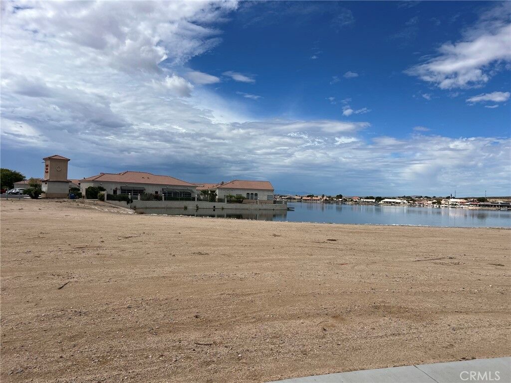 Property Photo: 4 Autumn CA 92342