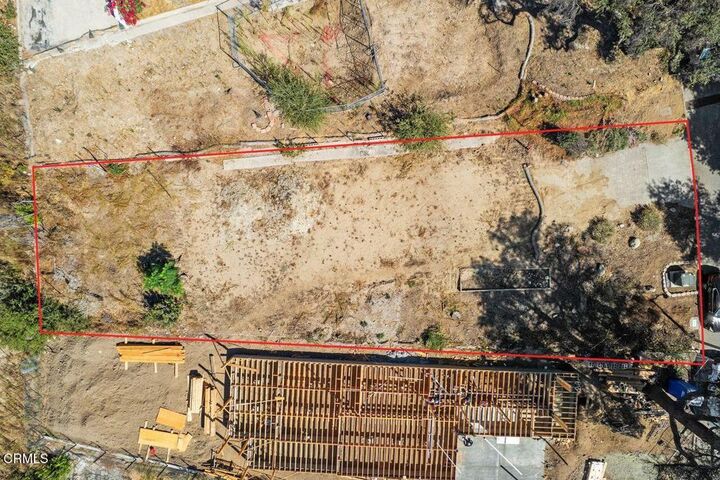 Property Photo:  3223 N Mount Curve Avenue N  CA 91001 