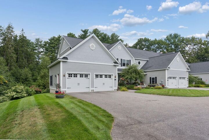 Property Photo: 43 Chamberlain Way 43 ME 04043