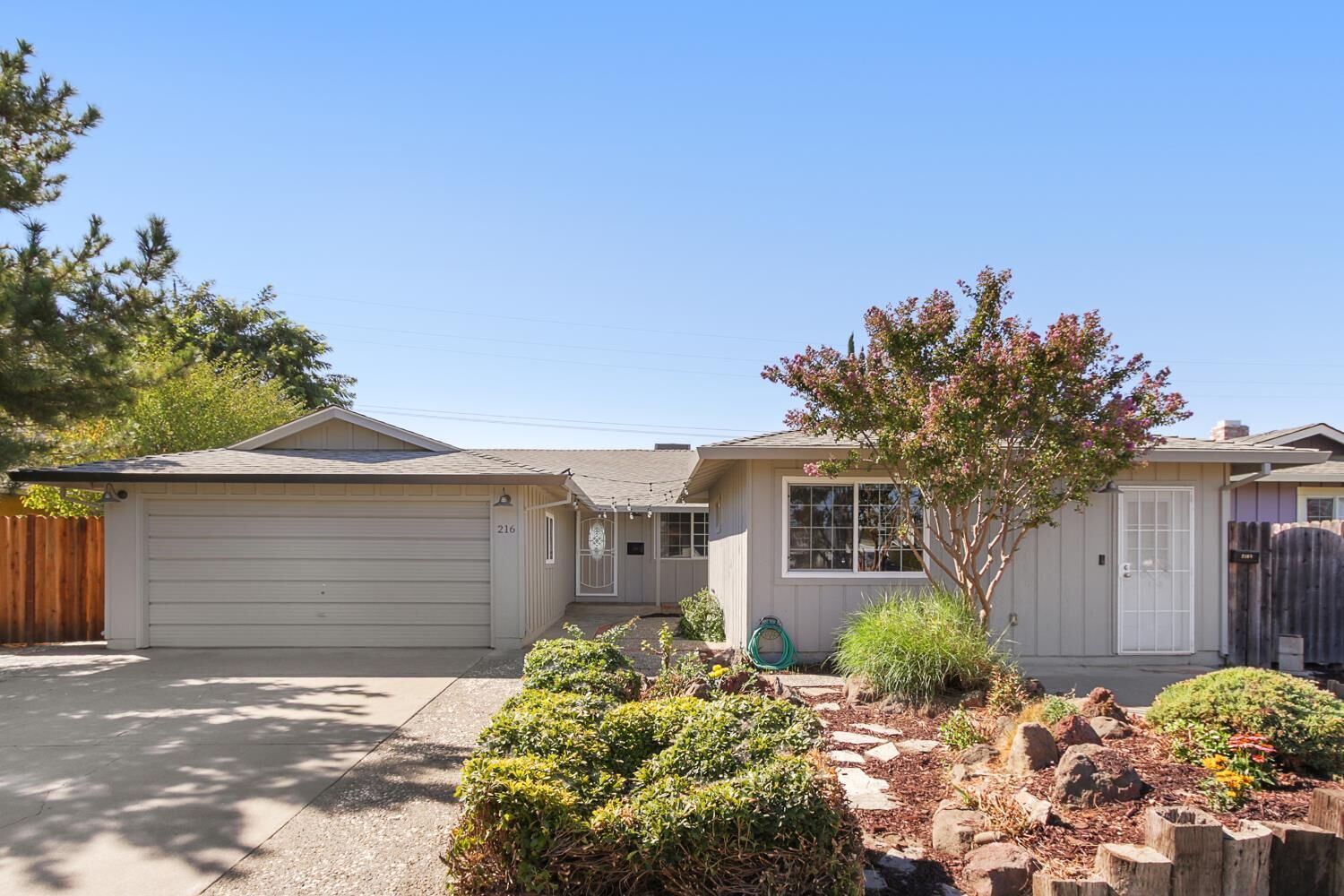 Property Photo: 216 San Luis Street CA 95695