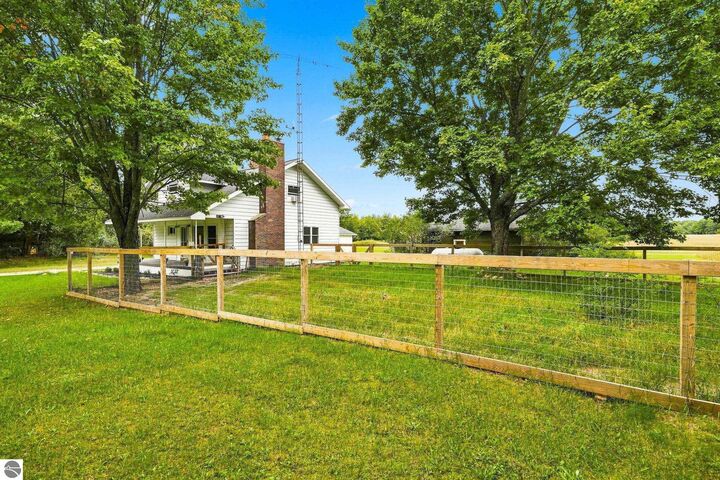 Property Photo: 3433 E 46 Road MI 49601
