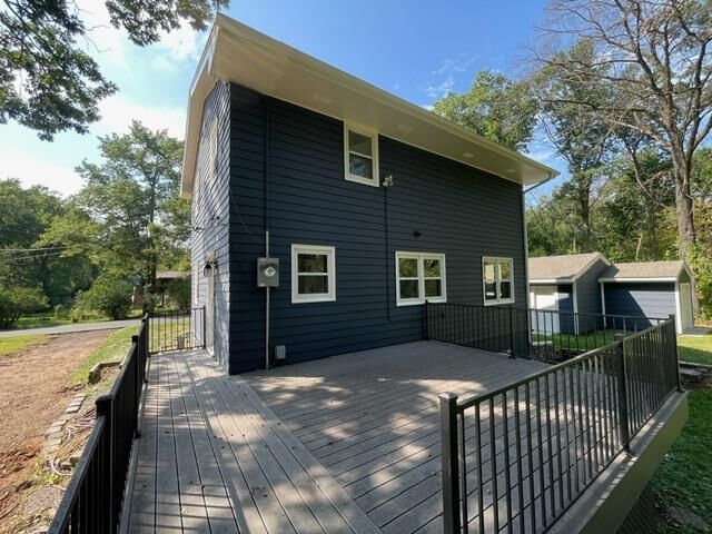 Property Photo:  928 Griffin Avenue  MN 55115 