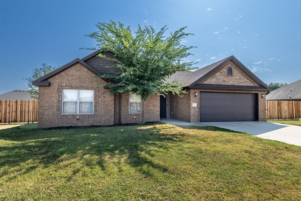 Property Photo: 505 Blair Circle AR 72751