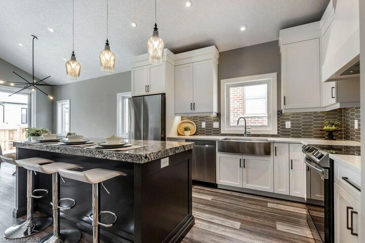 Property Photo:  262 Northumberland Street  ON N0B 1E0 
