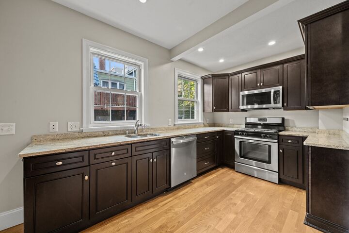 Property Photo:  519 E 5th Street  MA 02127 